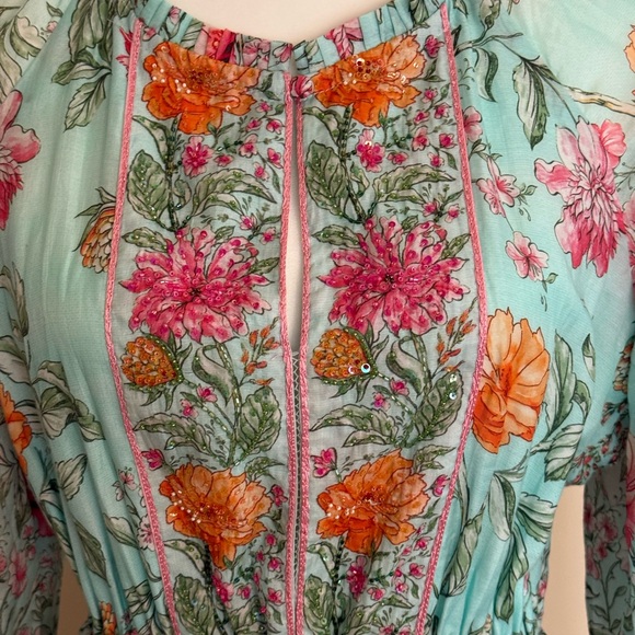 Elegant Floral Long Sleeve Maxi Dress - Picture 3 of 9